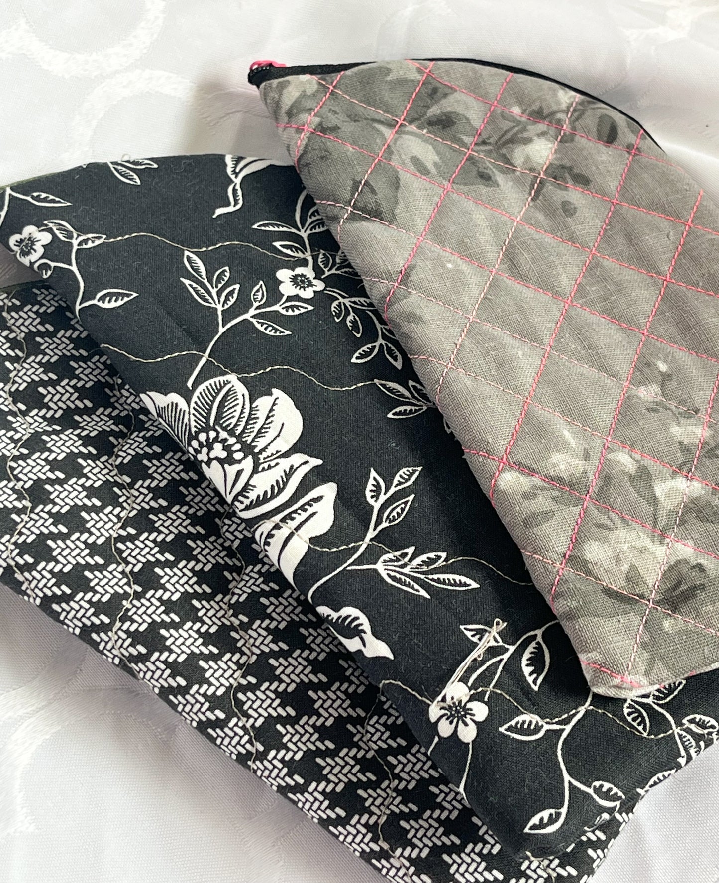 Grå/Svarte Glidelåsmapper