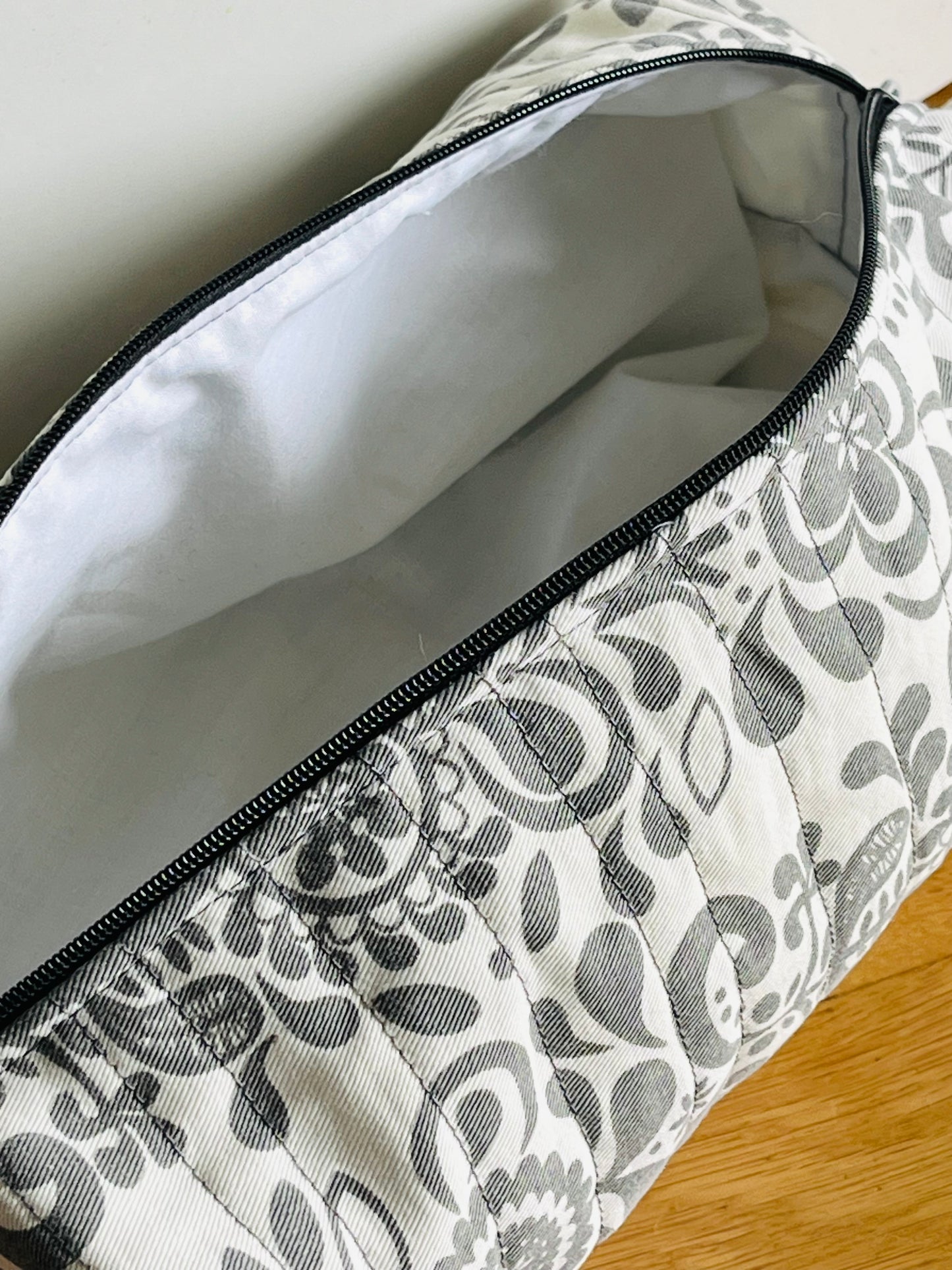 Avlange Toalettmapper