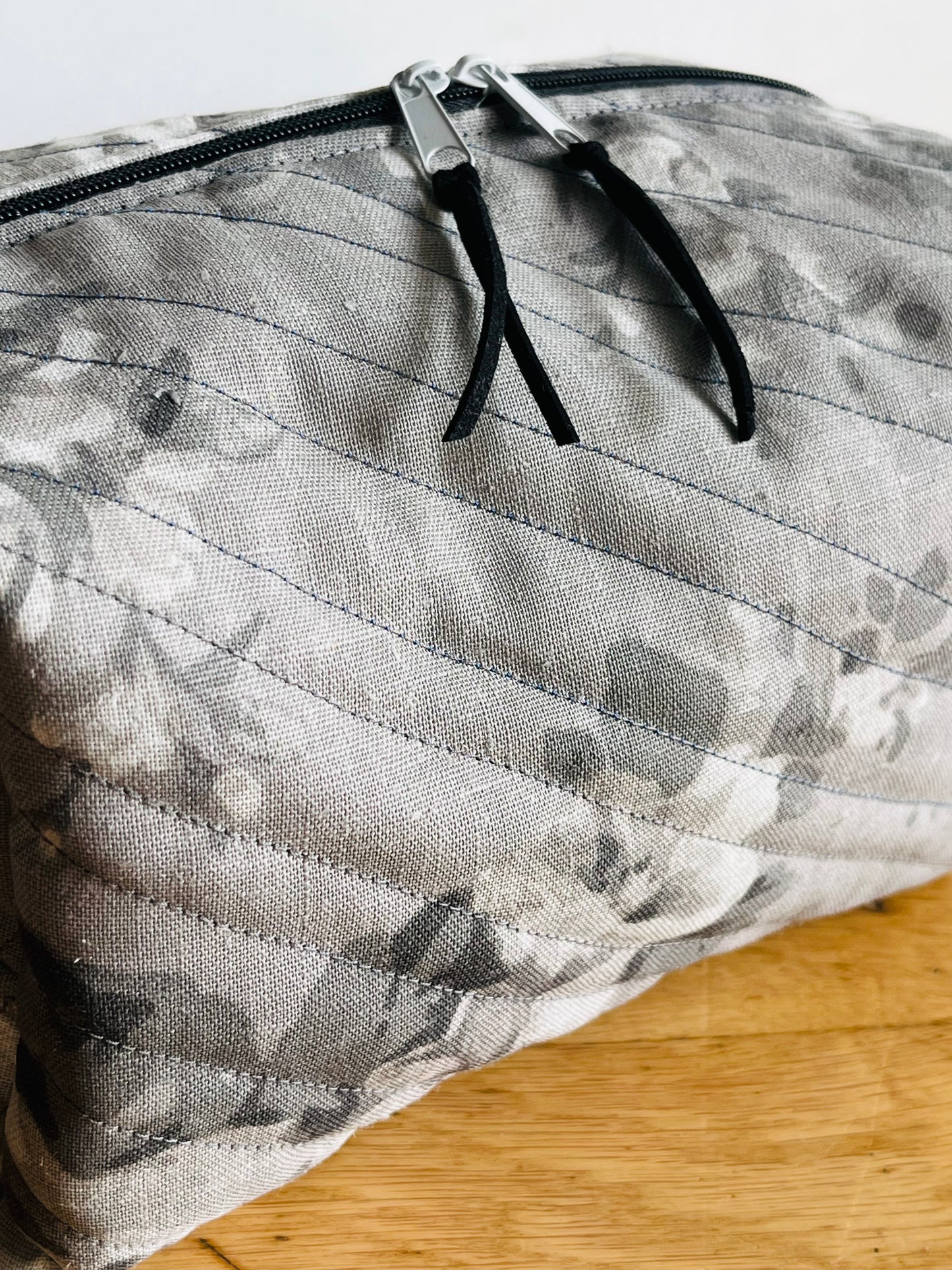 Large Grå BeautyBag