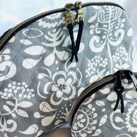 Grå Sminkepung str M.